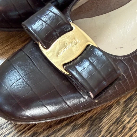 Salvatore Ferragamo Dark Brown Croc-Embossed Heels - Picture 10 of 15